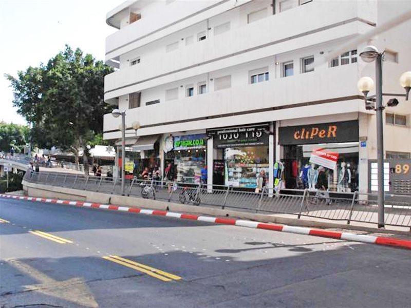 Olive The White House Hotel Tel Aviv Bagian luar foto