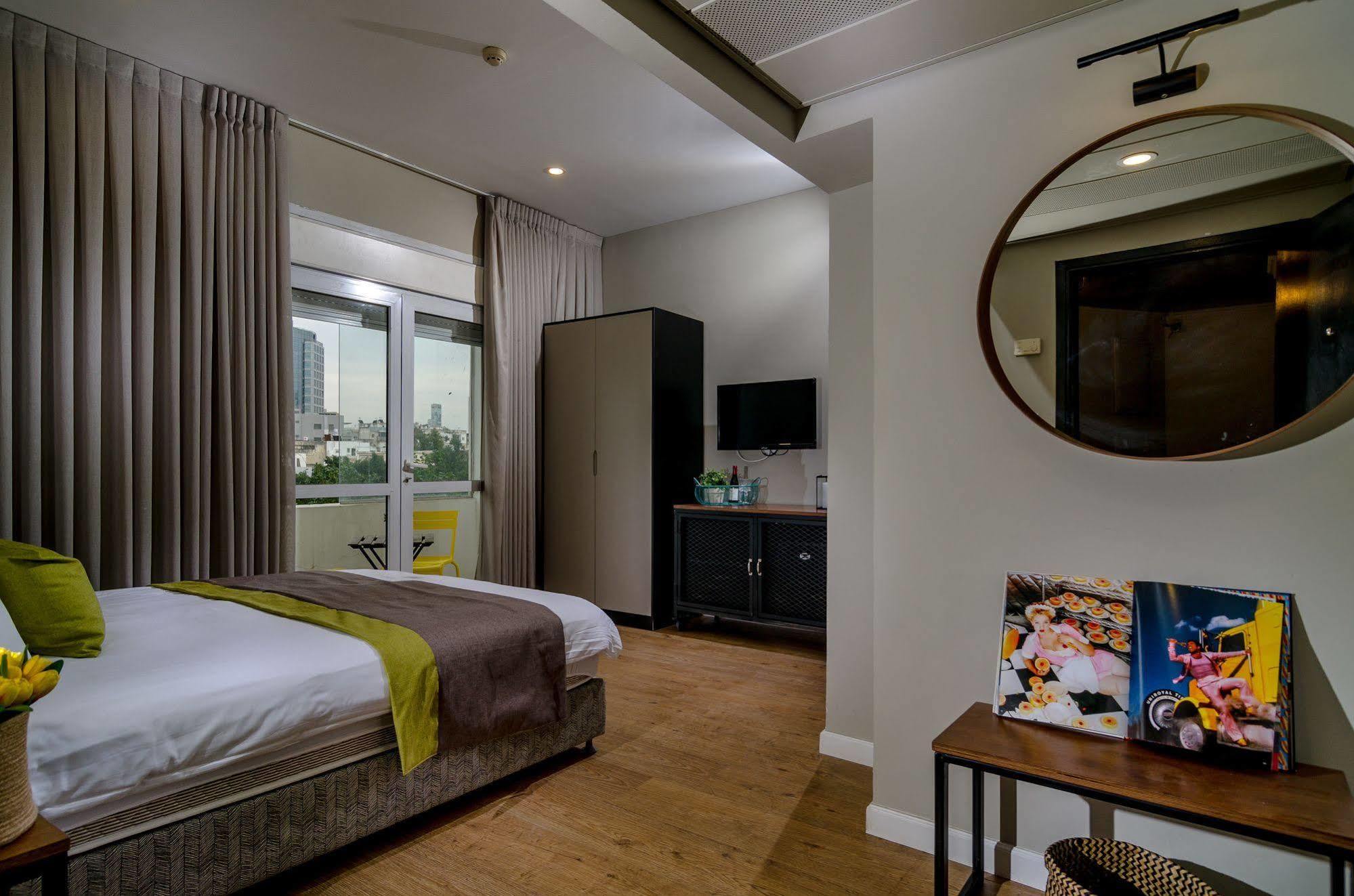 Olive The White House Hotel Tel Aviv Bagian luar foto